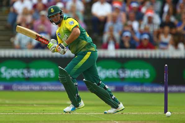 JJ Smuts smashed 74 off 60 balls to make it a cruise for the Warriors JJ Smuts smashed 74 off 60 balls to make it a cruise for the Warriors