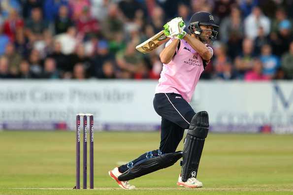 James Franklin blitzed a 27-ball 63 to power Rajshahi Kings to victory. James Franklin blitzed a 27-ball 63 to power Rajshahi Kings to victory.