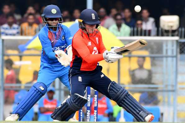 Tammy Beaumont's mature half-century set up England's convincing win Tammy Beaumont's mature half-century set up England's convincing win