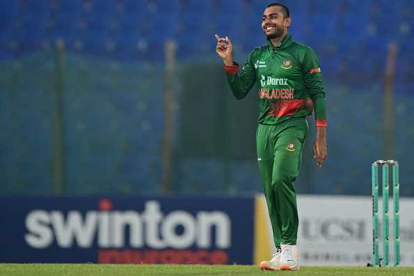 Mehidy Hasan picked up a career-best 4-12 in the second T20I against England Mehidy Hasan picked up a career-best 4-12 in the second T20I against England
