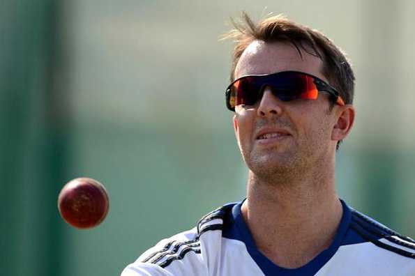 Graeme Swann believes that the younger lot who can score quickly should play ODIs Graeme Swann believes that the younger lot who can score quickly should play ODIs