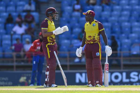 While King batted through the innings, Powell struck a rapid fifty at the death. While King batted through the innings, Powell struck a rapid fifty at the death.