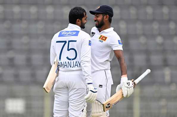 De Silva and Kamindu put on a 173-run partnership for the seventh wicket. De Silva and Kamindu put on a 173-run partnership for the seventh wicket.