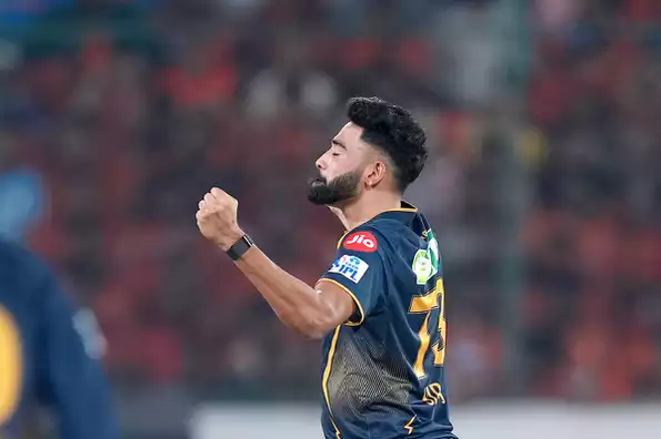 Siraj now has combined returns of 6/69 from 11 overs (ER: 6.27) in the powerplay in IPL 2025
