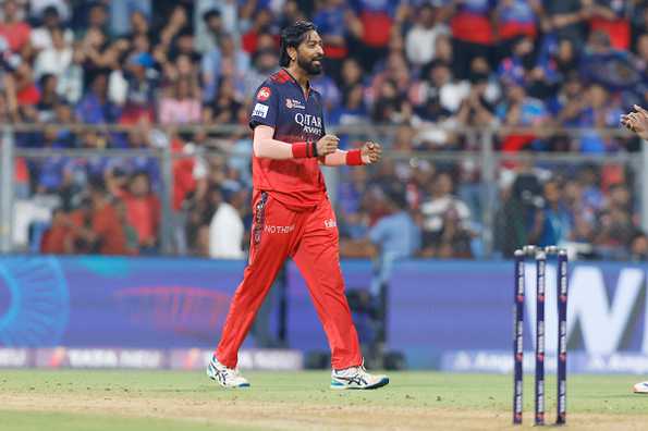 Krunal Pandya had a strong game with the ball, including the final over. Krunal Pandya had a strong game with the ball, including the final over.