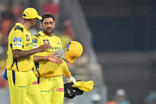 MS Dhoni's team once again resembles a 'ship full of holes' MS Dhoni's team once again resembles a 'ship full of holes'