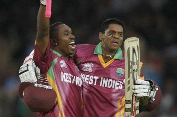 Dwayne Bravo and Shivnarine Chanderpaul Dwayne Bravo and Shivnarine Chanderpaul